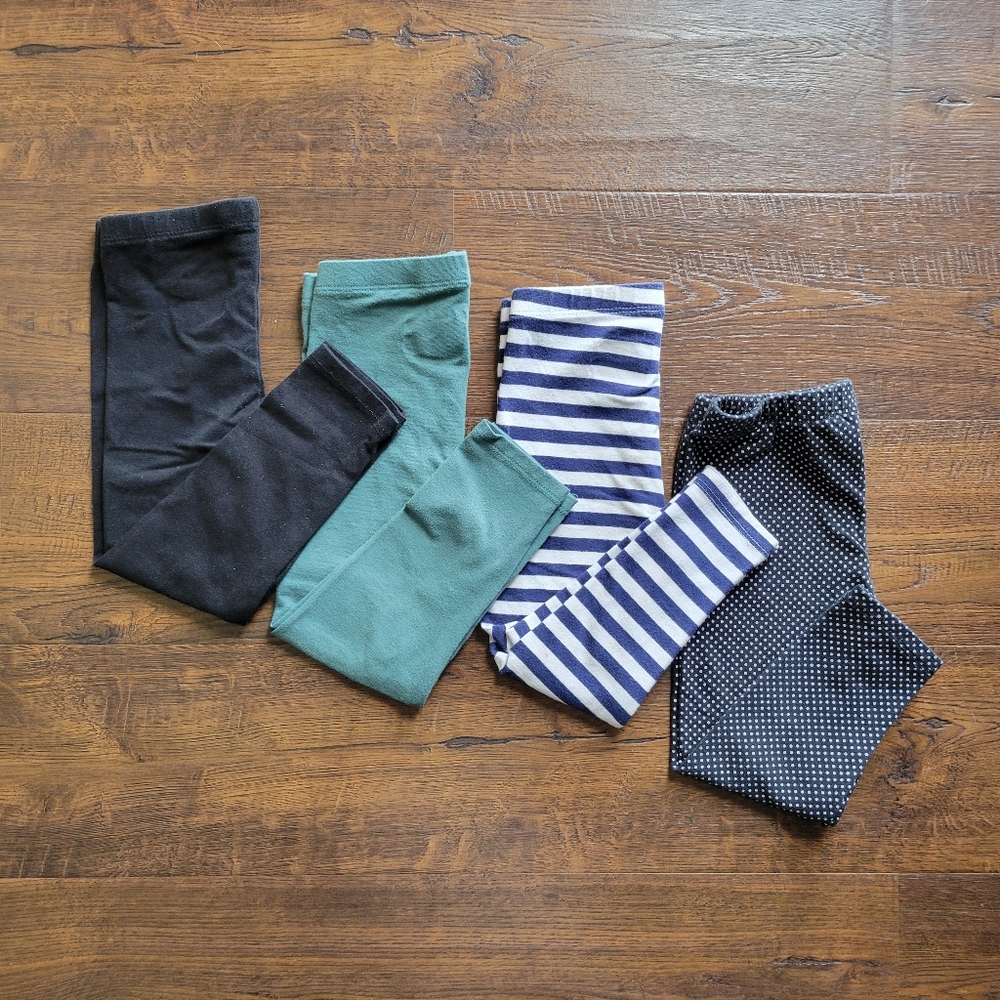 4 Pairs of Leggings
